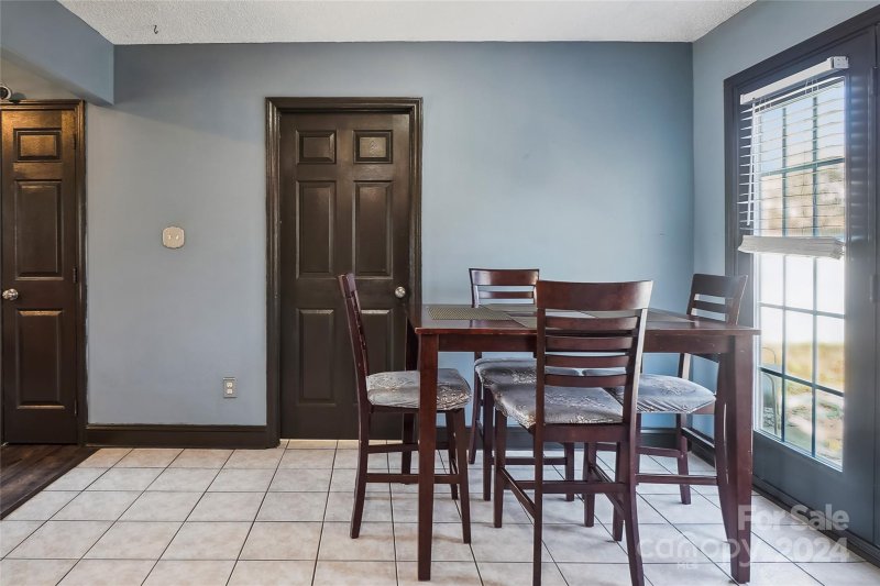 Property image 4 at 109 Golden Rain Court, Mount Holly, NC 28120