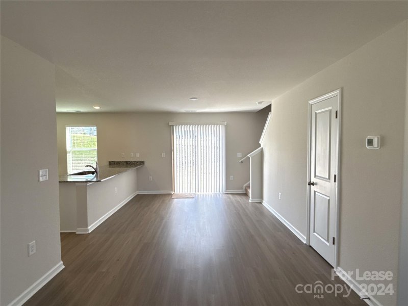 Property image 3 at 8008 Moose Creek Drive, Charlotte, NC 28214