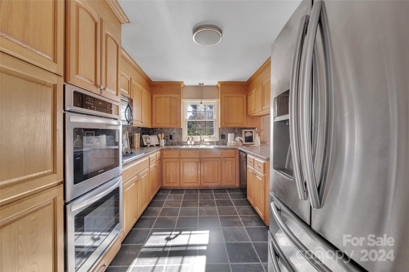 Property image 3 at 7914 Rainbow Drive, Charlotte, NC 28227