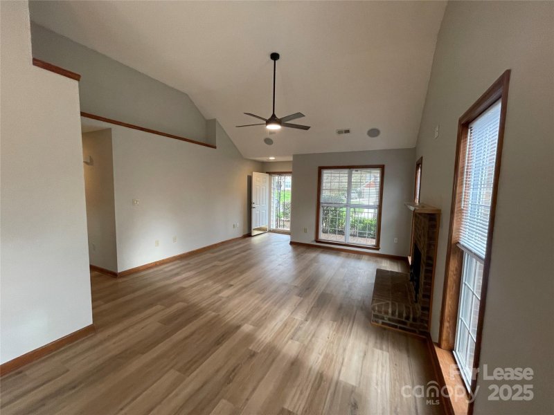 Property image 4 at 7118 Hunters Bluff Drive, Denver, NC 28037