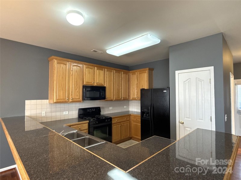 Property image 3 at 9033 Sedgewich Lane, Charlotte, NC 28277