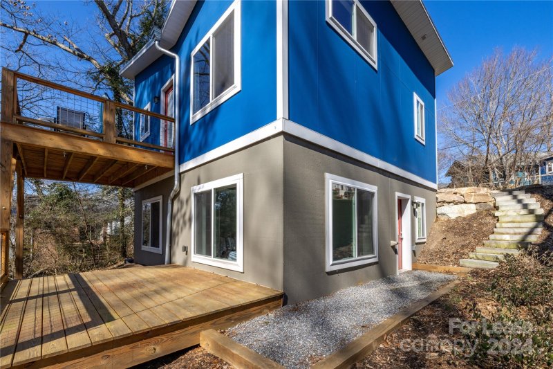 Property image 3 at 16 Dellwood Street, Asheville, NC 28806