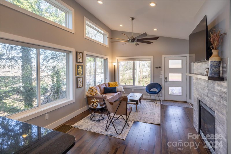 Property image 5 at 16 Dellwood Street, Asheville, NC 28806