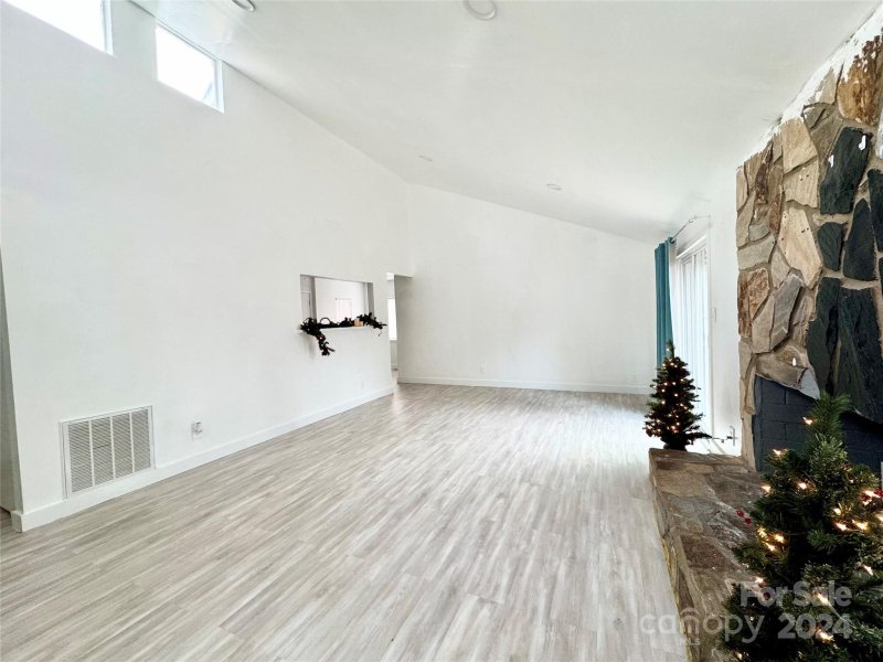 Property image 5 at 6719 Paloverde Lane, Charlotte, NC 28227