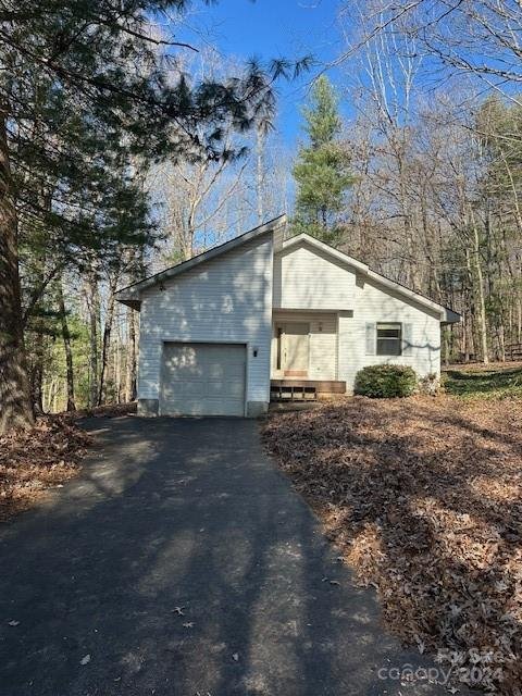 Property image 2 at 5 Rosemary Trail, Flat Rock, NC 28731