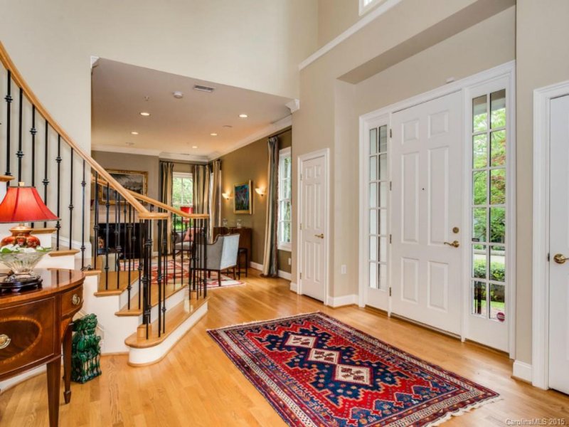 Property image 4 at 370 Wendover Heights Circle, Charlotte, NC 28211