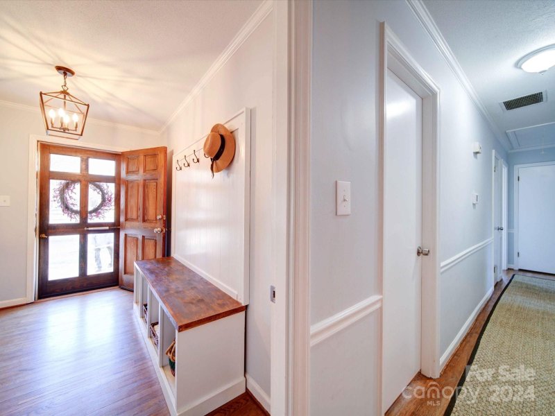 Property image 5 at 816 Applegate Court, Gastonia, NC 28054