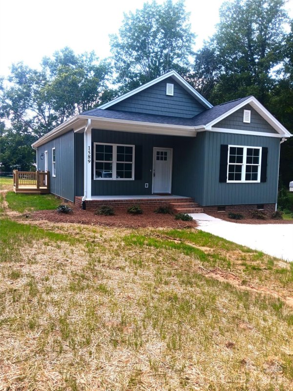 Property image 2 of 1589 Maysville Road in Vestavia, Shelby, NC 28150