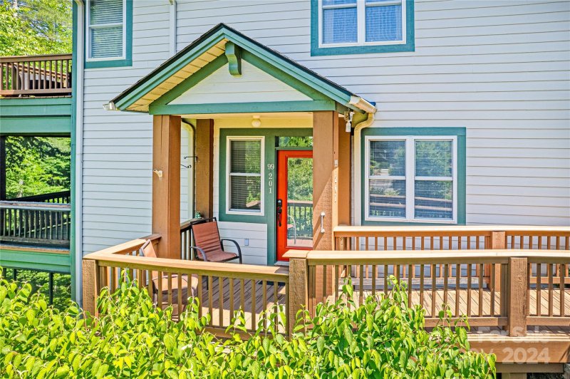 Property image 3 at 99 Ridgetop Circle, Brevard, NC 28712