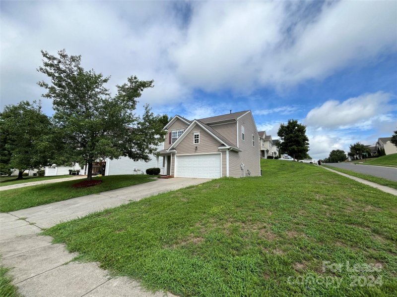 Property image 3 at 13004 Rothe House Road, Charlotte, NC 28273