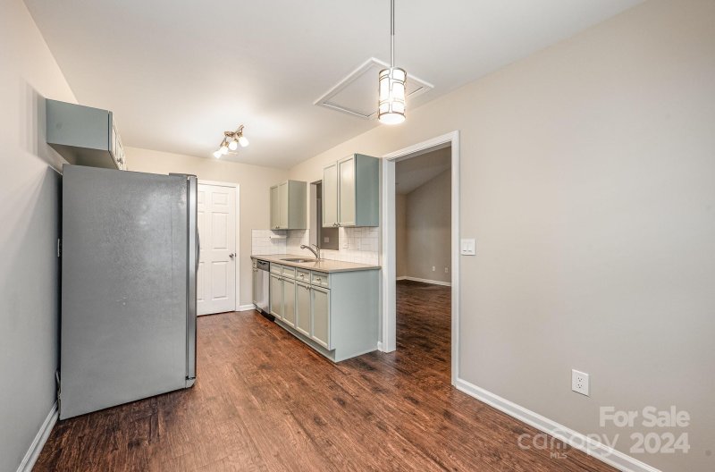 Property image 4 at 4708 Tumbleweed Court, Charlotte, NC 28208