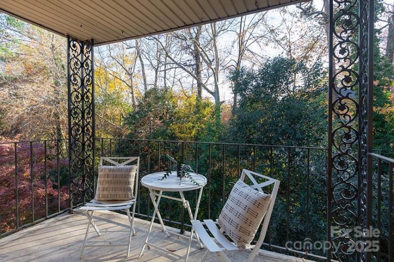 Property image 4 at 4754 Hedgemore Drive, Charlotte, NC 28209