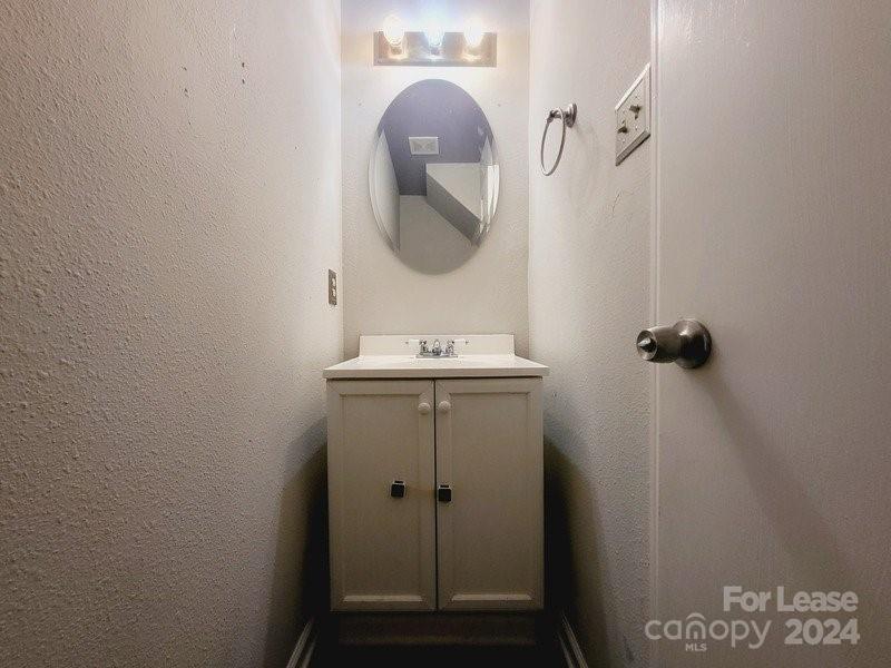 Property image 5 at 1156 Triece Lane, Charlotte, NC 28215