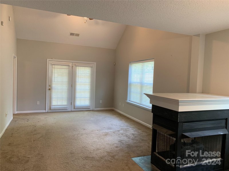 Property image 5 at 16741 Timber Crossing Road, Charlotte, NC 28213