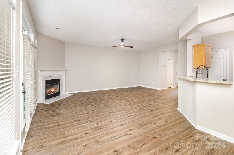 Property image 5 at 5421 Waverly Lynn Lane, Charlotte, NC 28269