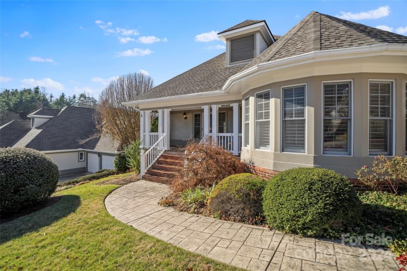 Property image 2 at 2 Creekside Way, Asheville, NC 28804