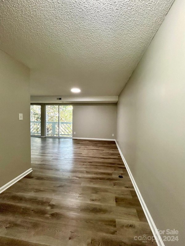 Property image 5 at 9530 Shannon Green Drive, Charlotte, NC 28213