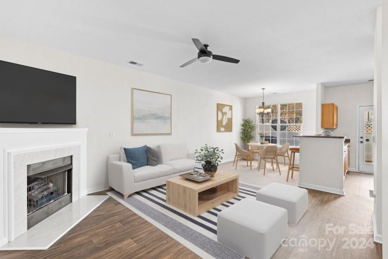 Property image 4 at 7714 Abigail Glen Drive, Charlotte, NC 28212