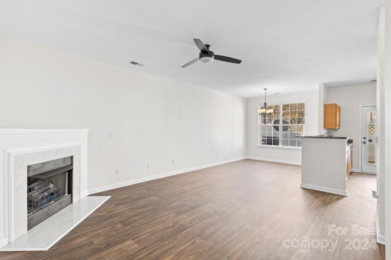 Property image 5 at 7714 Abigail Glen Drive, Charlotte, NC 28212