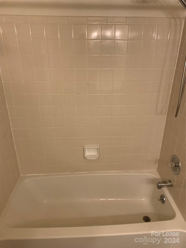 Property image 5 at 9530 Shannon Green Drive, Charlotte, NC 28213