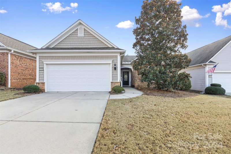 15331 Legend Oaks Court
