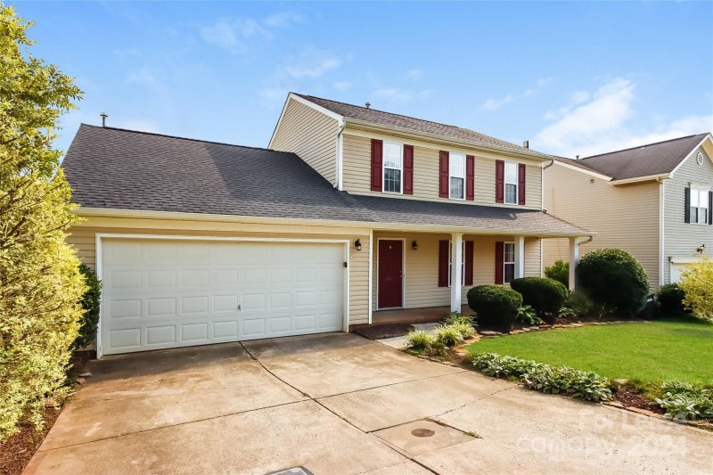 Property image 3 at 2110 Taras Trace Drive, Statesville, NC 28625