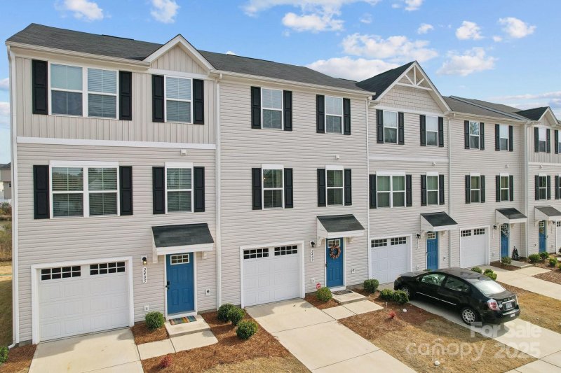 Property image 2 at 2409 Fathom Way, Charlotte, NC 28269