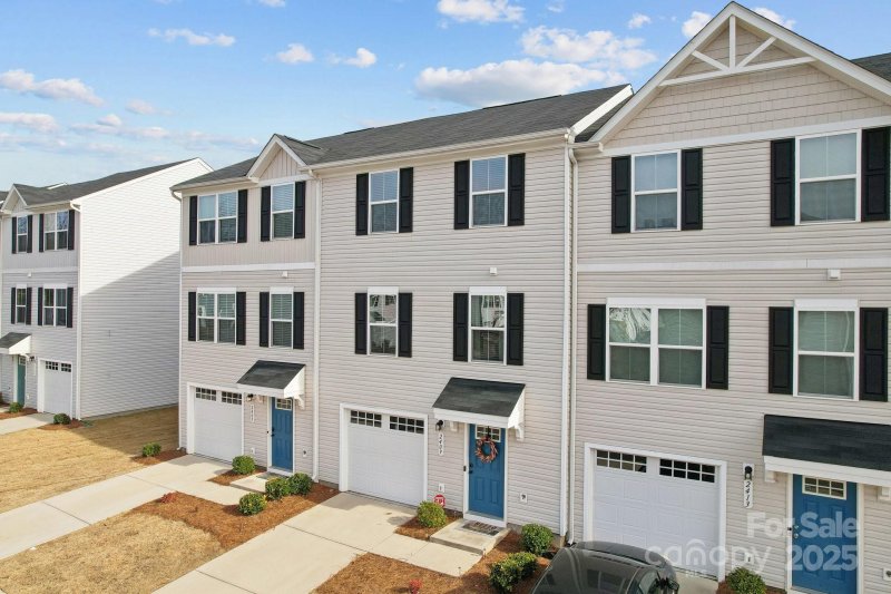 Property image 3 at 2409 Fathom Way, Charlotte, NC 28269