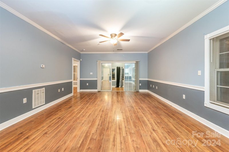 Property image 5 at 9267 Meadow Vista Road, Charlotte, NC 28213