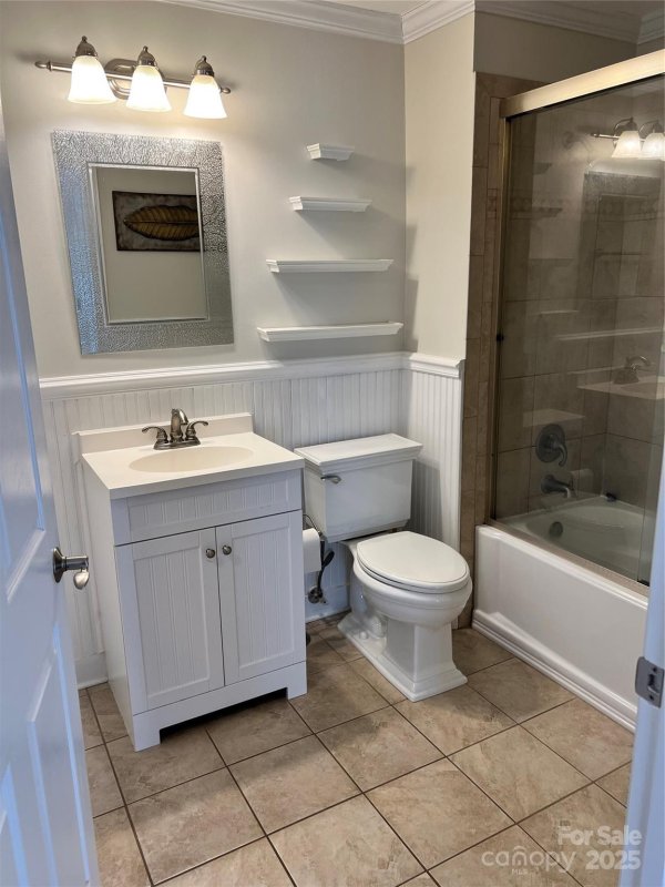 Property image 5 at 2518 Cranbrook Lane, Charlotte, NC 28207