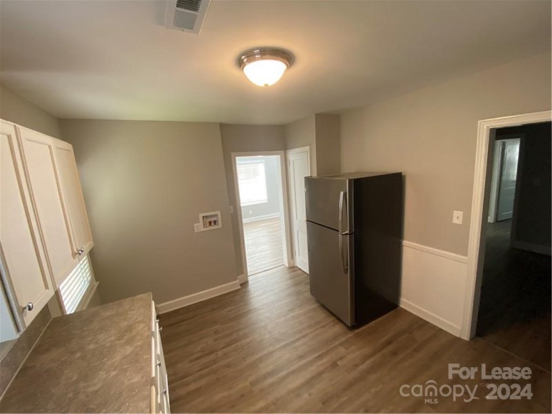 Property image 4 at 3110 Wynmore Place, Charlotte, NC 28208