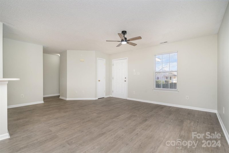 Property image 3 at 517 Pullman Street, Concord, NC 28025