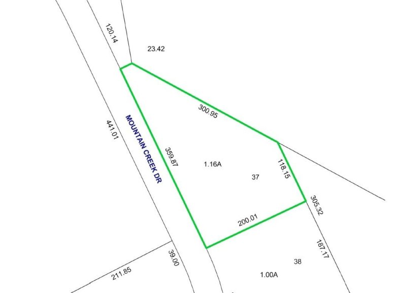 Property image 3 of 3118 Mountain Creek Drive in Mountain Creek Ridge, Sherrills Ford, NC 28673