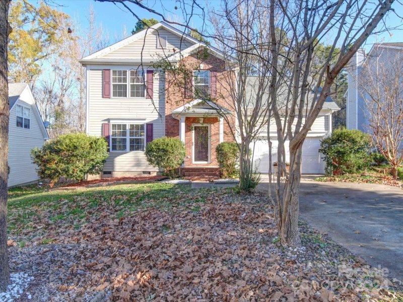 Property image 2 at 11116 Northwoods Forest Drive, Charlotte, NC 28214