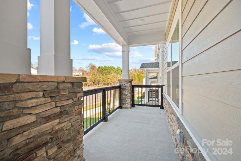 Property image 4 at 75 Walnut Springs Drive, Asheville, NC 28804