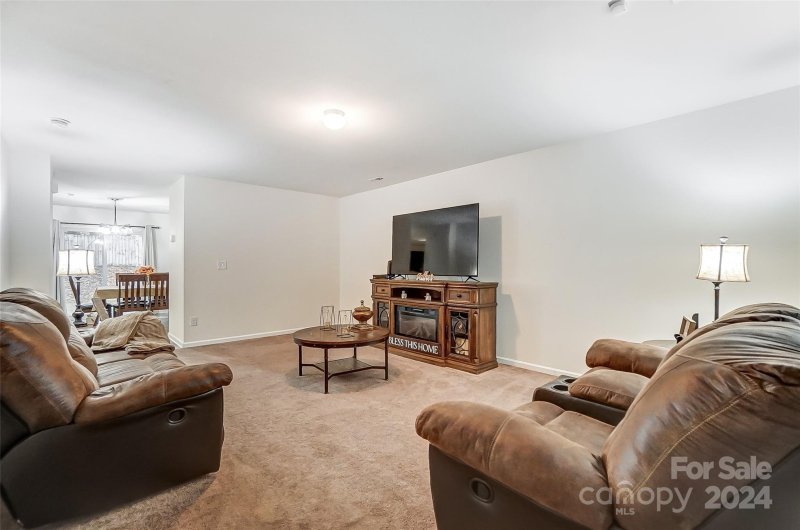 Property image 5 at 1061 Sundance Drive, Gastonia, NC 28054