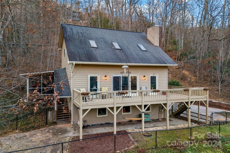 Property image 2 at 132 Fairway Drive, Black Mountain, NC 28711