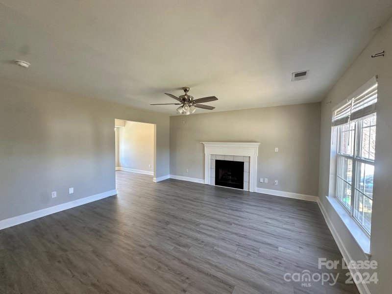Property image 4 at 7113 Red Bud Circle, Charlotte, NC 28214