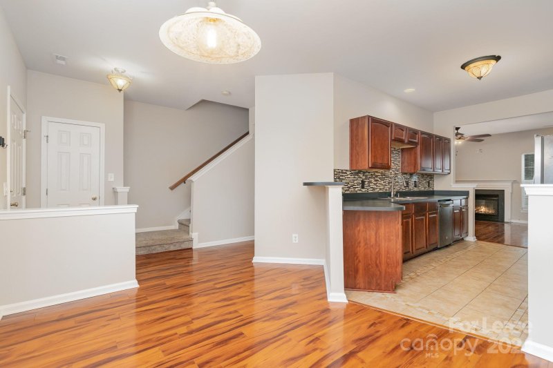 Property image 4 at 3031 Misty Harbor Circle, Cramerton, NC 28032