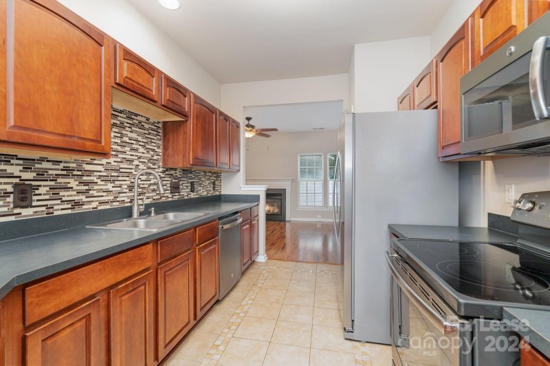 Property image 5 at 3031 Misty Harbor Circle, Cramerton, NC 28032