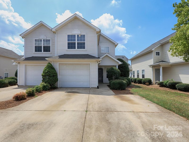 Property image 2 at 163 Springwood Lane, Mooresville, NC 28117