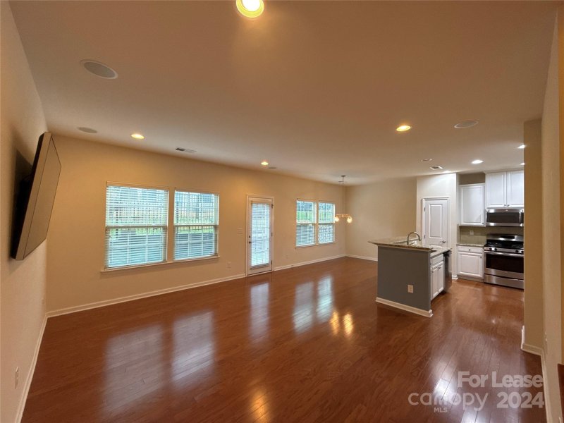 Property image 2 at 2443 Alyssa Lane, Charlotte, NC 28208