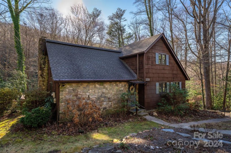 Property image 3 at 228 Pine Grove Road, Black Mountain, NC 28711
