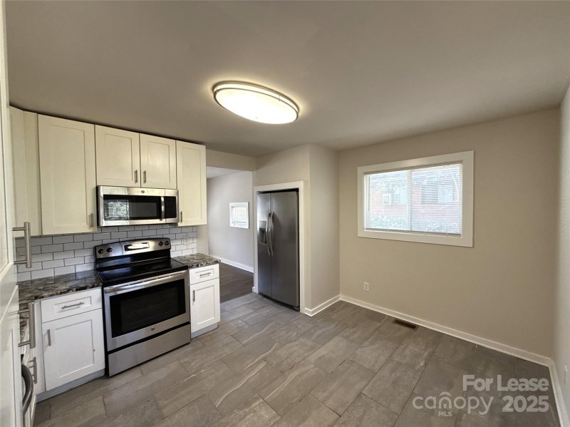 Property image 5 at 3923 Colebrook Road, Charlotte, NC 28215