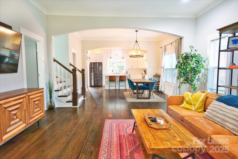 Property image 3 at 423 Sylvania Avenue, Charlotte, NC 28206