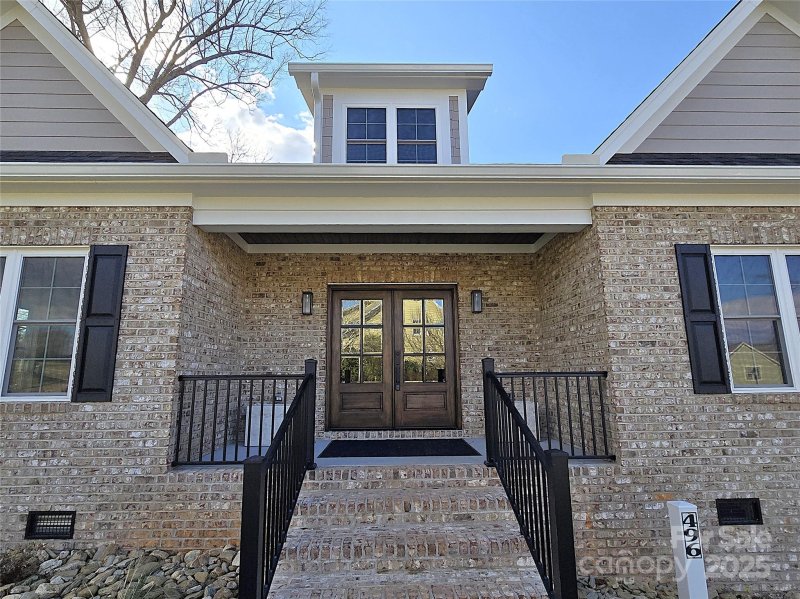 Property image 2 of 496 19th Avenue Circle in Hutton Estate, Hickory, NC 28601