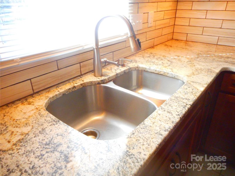 Property image 5 at 6323 Willow Run Drive, Charlotte, NC 28277