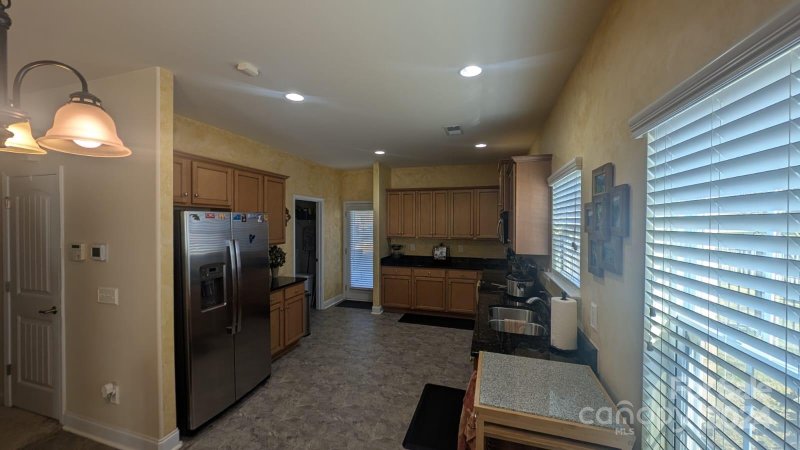 Property image 3 at 9931 Loughlin Lane, Charlotte, NC 28273