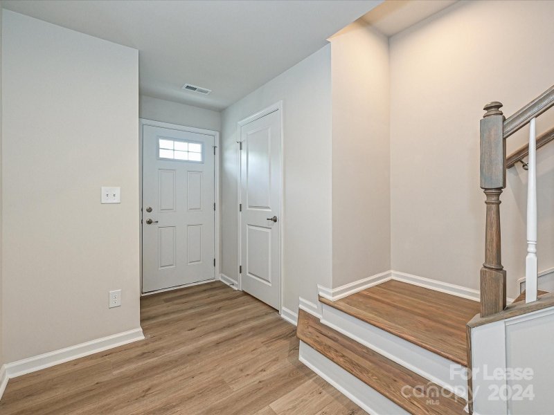 Property image 4 at 1114 Ketchum Court, Charlotte, NC 28208