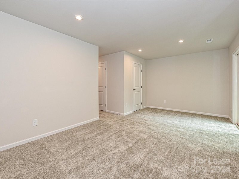 Property image 5 at 1114 Ketchum Court, Charlotte, NC 28208